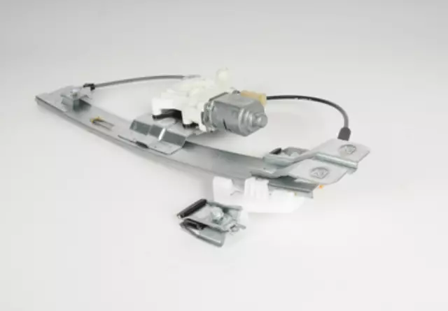 Rear Driver Side Power Window Regulator and Motor Assembly - GM (22777911)