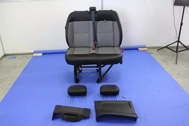 Front Seat Complete - Mopar (6TH96JXWAA)