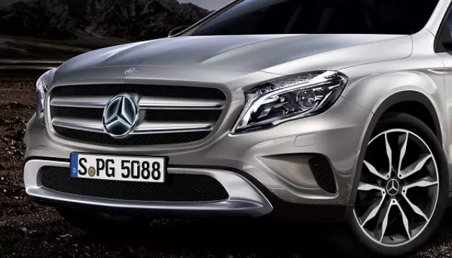 Illuminated Mercedes Star - Chrome - Mercedes-Benz (1668177500)