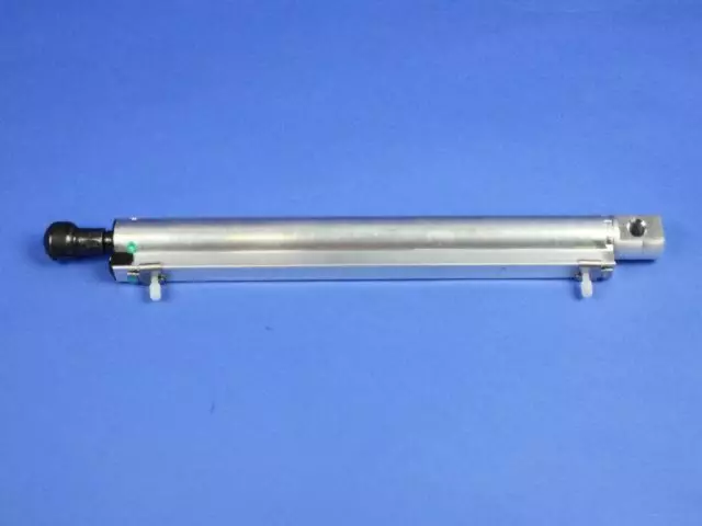 Folding Top Hydraulic Cylinder, Right - Mopar (68026962AA)