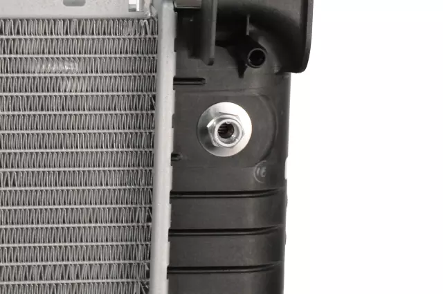 Radiator - GM (15841572)