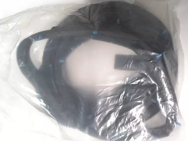 808318Z410 - Body: Weatherstrip for Nissan Image