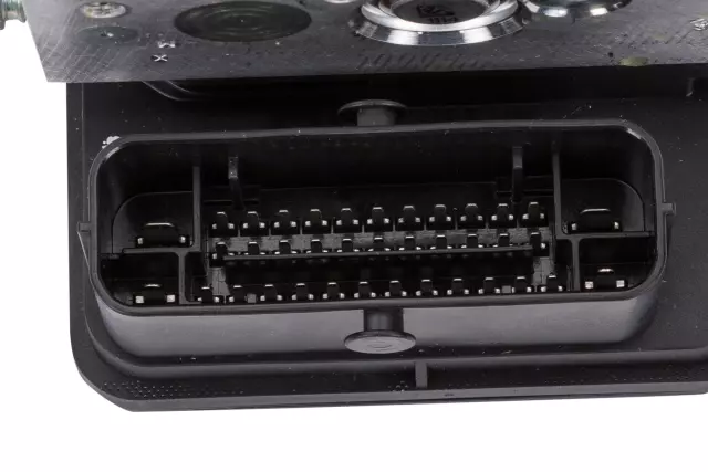 2017 Cadillac XTS - Electronic Brake Control Module Assembly with Brake Pressure Modulator Valve - GM (23295891)