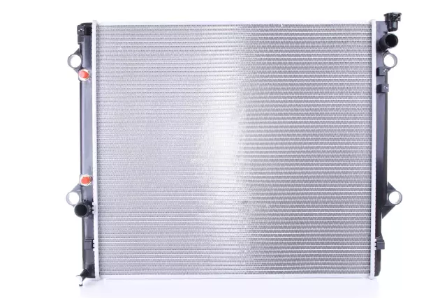 64684 - : Radiator w/Integrated Transmission Oil Cooler for NISSENS Image