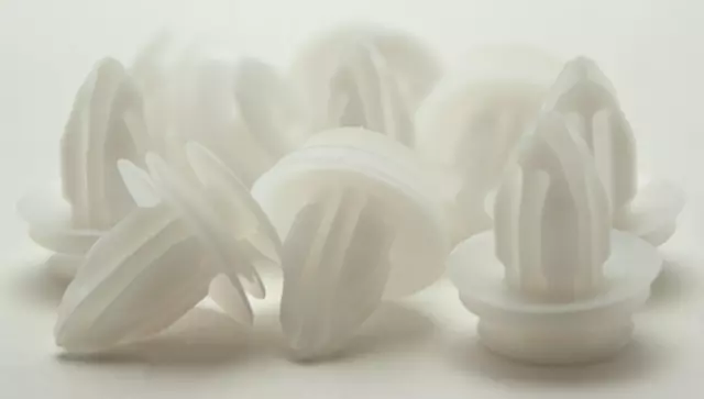 9046710161 - Body: Upper Quarter Trim Retainer for Lexus: CT200h, ES250, ES300, ES300h, ES330, ES350, GS F, GS Turbo, GS200t, GS300, GS350, GS430, GS450h, GS460, GX460, GX470, GX550, HS250h, IS F, IS200t, IS250, IS300, IS350, IS500, LC500, LC500h, LS430, LS460, LS500, LS500h, LS600h, LX570, LX600, LX700h, NX200t, NX250, NX300, NX300h, NX350, NX350h, NX450h+, RC F, RC200t, RC300, RC350, RX300, RX330, RX350, RX350h, RX350L, RX400h, RX450h, RX450h+, RX450hL, RX500h, RZ300e, RZ450e, SC430, UX200, UX250h, UX300h Image