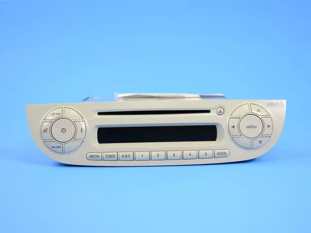 Multi Media Radio - Mopar (1RZ27JW4AL)