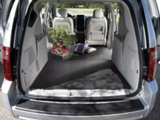 Mat Kit - Mopar (82210752)