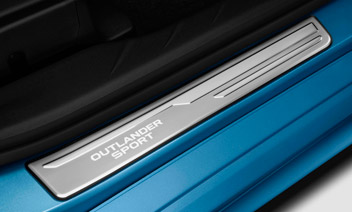MZ380551EX - Interior: Scuff Plates for Mitsubishi: Outlander, Outlander Sport Image