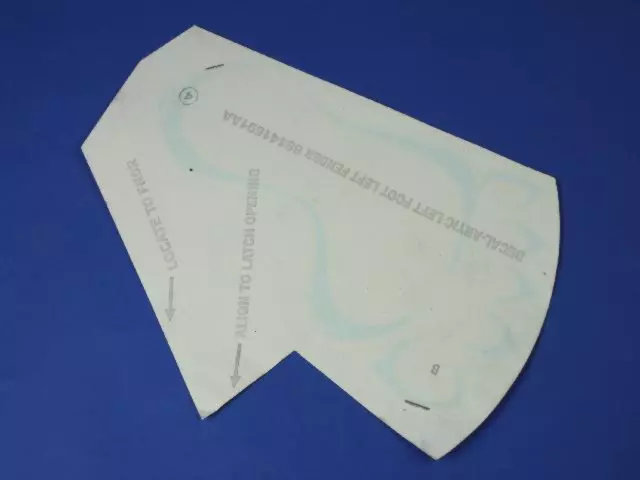 Decal, Left - Mopar (68141691AA)