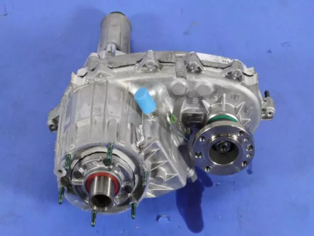 Np241 Transfer Case - Mopar (RL105024AC)