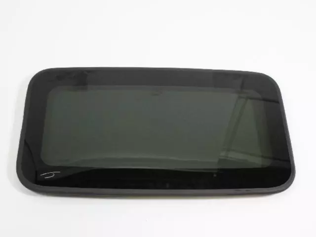 68003466AC - : Sunroof Glass for Jeep: Patriot Image