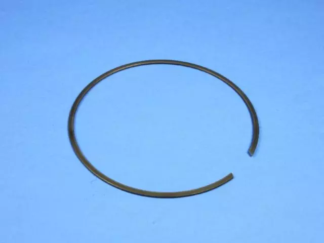 4377195 - 62TE; 6-Speed; Automatic Transaxle: Reverse Clutch Snap Ring for Mopar Image