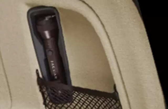 T2H7747 - Exterior: Rechargeable Flashlight And Dock for Jaguar Image