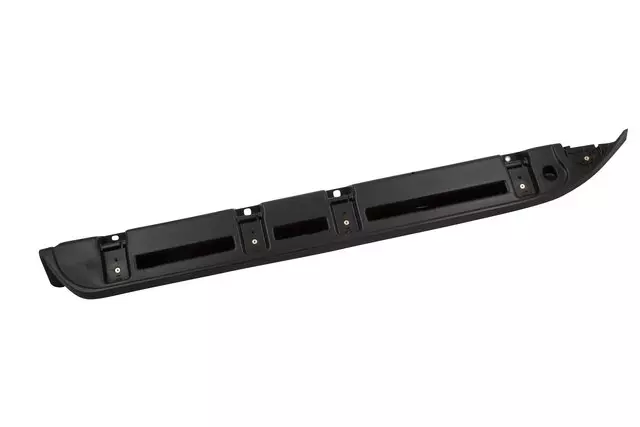 15914678 - : Driver Side Running Board for GM Image