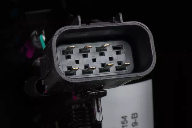 Air Suspension Compressor - GM (23316154)