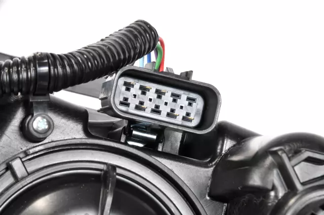 Passenger Side Headlamp Assembly - GM (22853873)