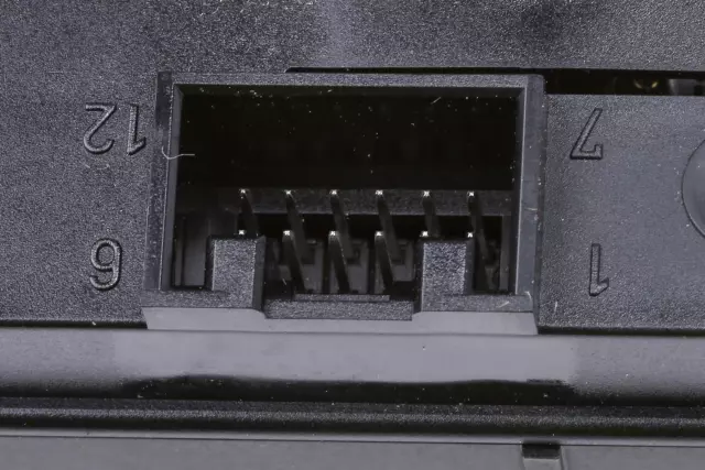 25727784 - Body: Gear Indicator for Cadillac: CTS Image