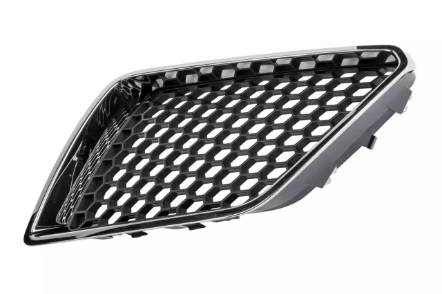 92201780 - Body: Upper Grille for Pontiac: G8 Image