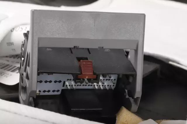 Black Front Driver Side Door Interior Trim Panel - GM (84676612)