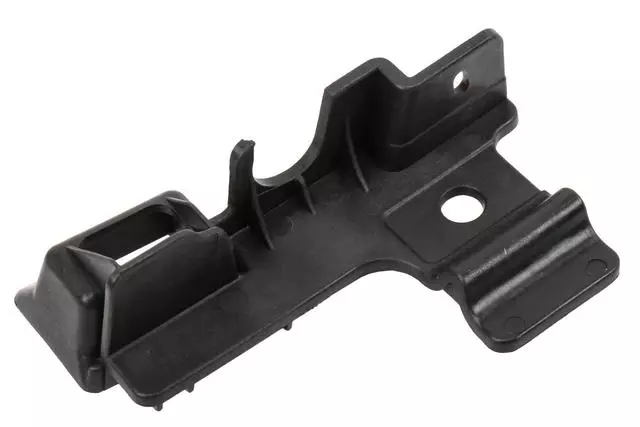 Front Passenger Side Grille Support Bracket - GM (84587919)
