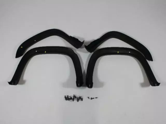 82211014 - Mopar Accessories - Component Parts: Wheel Lip Opening Molding Kit for Ram: Dakota Image