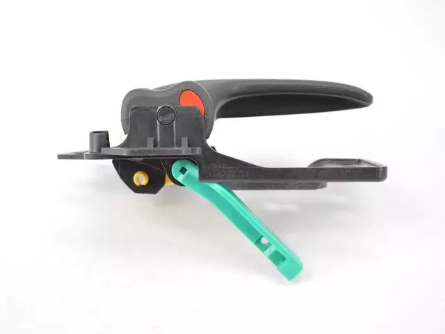 Inside Remote Control Handle, Right - Mopar (QH46XDVAB)