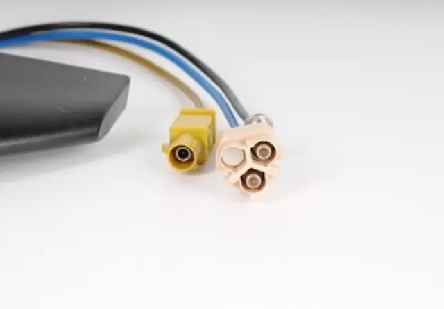 25814089 - Electrical: Antenna Assembly for GM Image