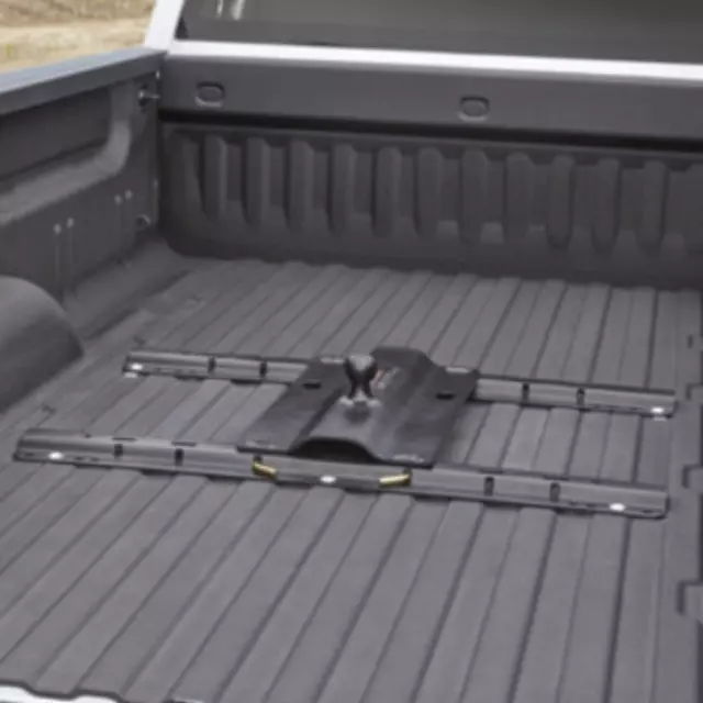 84759852 - Towing: Trailer Hitch, 2 5\\/16 Inch Gooseneck for Chevrolet: Silverado 2500 HD, Silverado 3500 HD Image