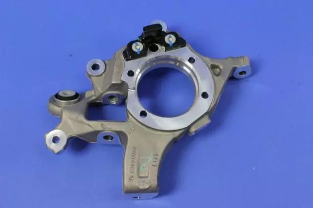 Rear Knuckle, Left - Mopar (68159597AC)