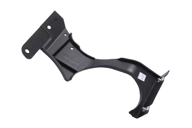 Passenger Side Engine Front Splash Shield - GM (84175454)