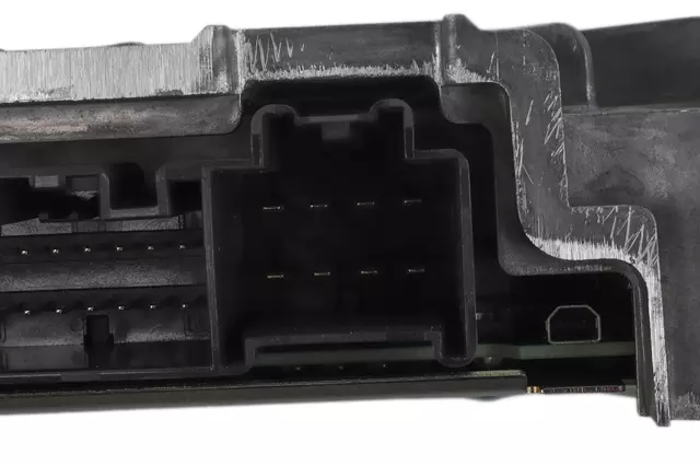 Radio Speaker Amplifier - GM (42759686)