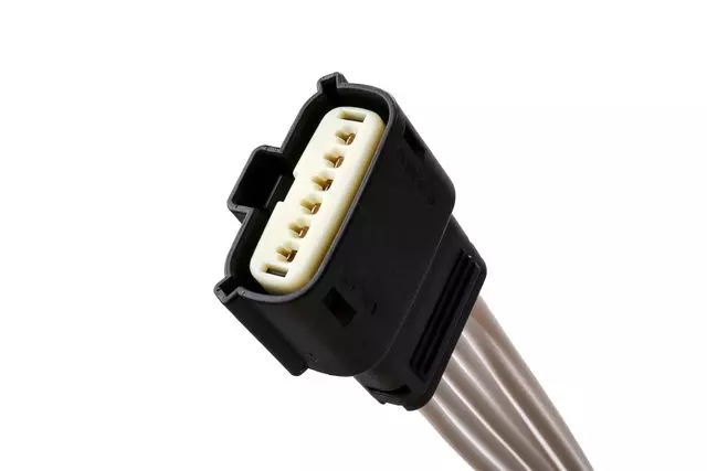 19368640 - : Multi-Purpose Pigtail Kit for GM Image