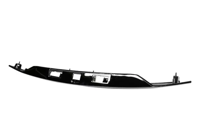 Exterior Bright Chrome Rear Closure Center Applique - GM (84382914)