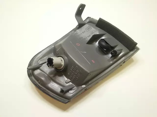 Park Lamp - Subaru (84451FA070)