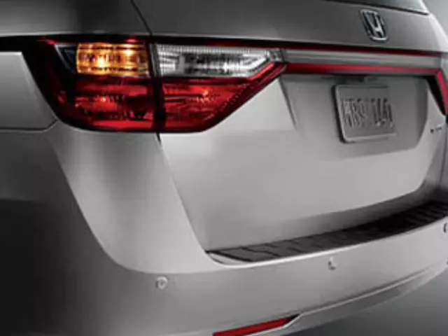 8V67TK81C0K - Audio/Video: Back Up Sensor - Modern Steel Metallic for Honda: Odyssey Image