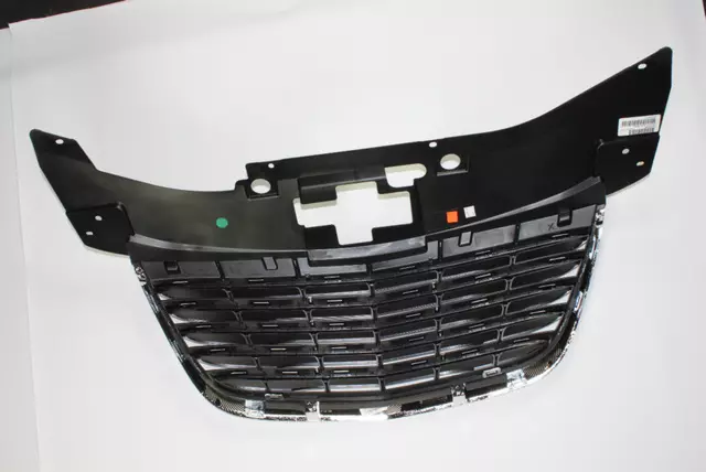 Radiator Grille - Mopar (68082050AE)