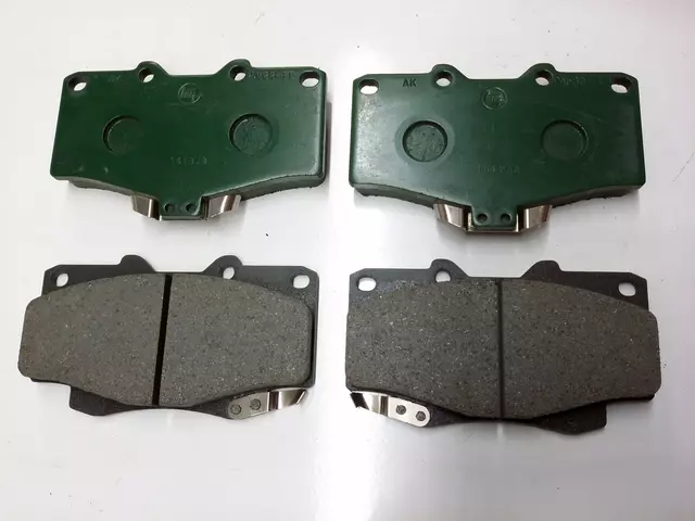 446535240 - Brakes: Brake Pads Front for Toyota: 4Runner Image