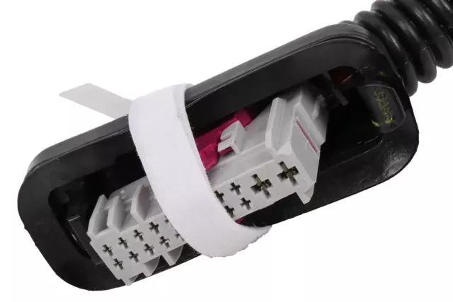 Rear Driver Side Door Wiring Harness - GM (84290996)