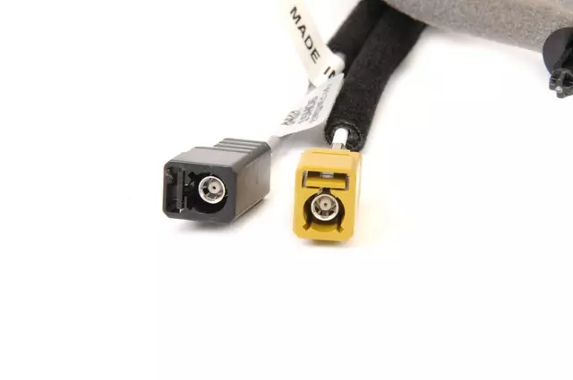 42396488 - : 2016-2021 Chevrolet Spark - Antenna Cable for Chevrolet: Spark Image