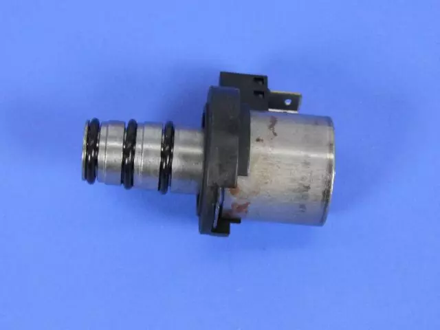 MD758981 - Transmission: Automatic Transmission Control Solenoid for Chrysler: Sebring | Dodge: Stratus Image