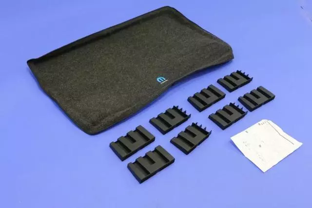 TRAY KIT, CARGO FLEXIBLE - Mopar (82208773)