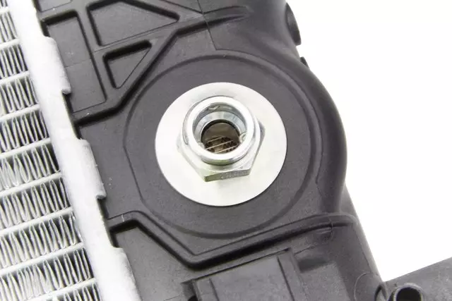 Radiator - GM (13393984)