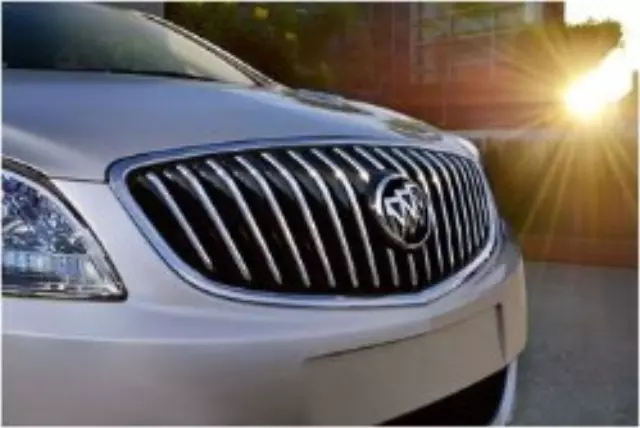 22831401 - Exterior: Grille for GM Image