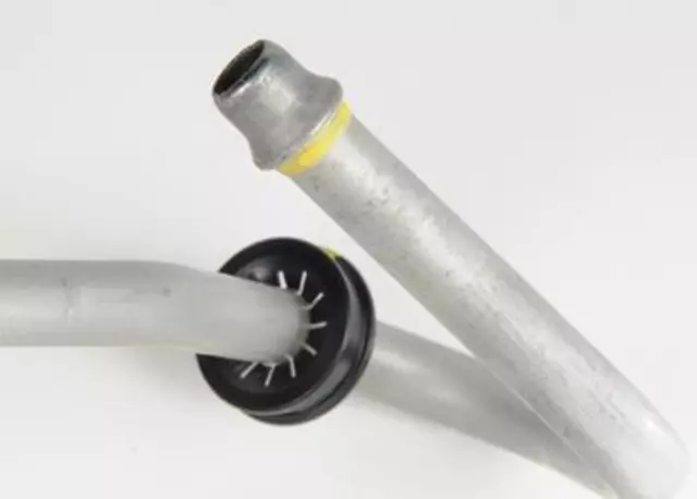 Automatic Transmission Fluid Cooler Inlet Line - GM (15213201)