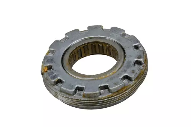12471612 - Front Drive Axle: Bearing Adjuster for Buick: Rainier | Chevrolet: Trailblazer, Trailblazer EXT | GMC: Envoy, Envoy XL, Envoy XUV | Oldsmobile: Bravada Image