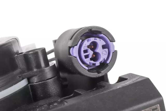 Jet Black Driver Side Seat Belt - GM (84542559)