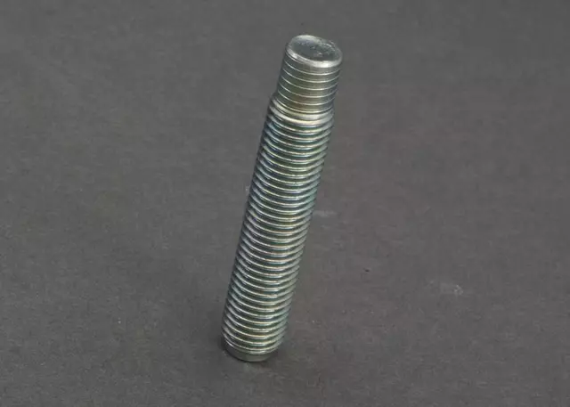 Stud-10X42.5 - Subaru (800910680)