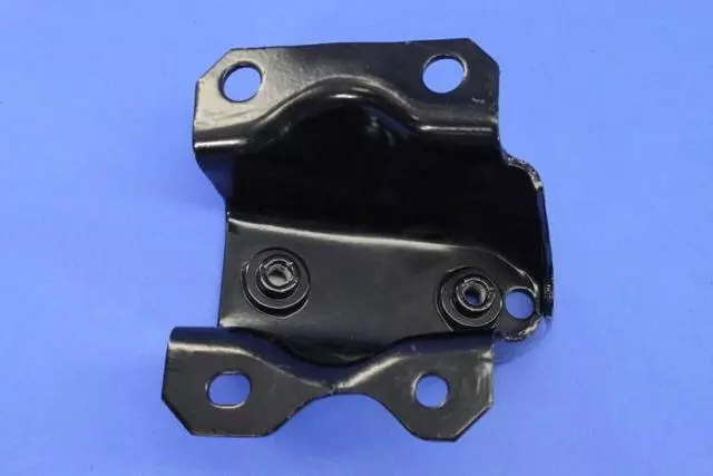 68263150AA - Rear Suspension: Stabilizer Bar Bracket, Right for Ram: ProMaster City Image