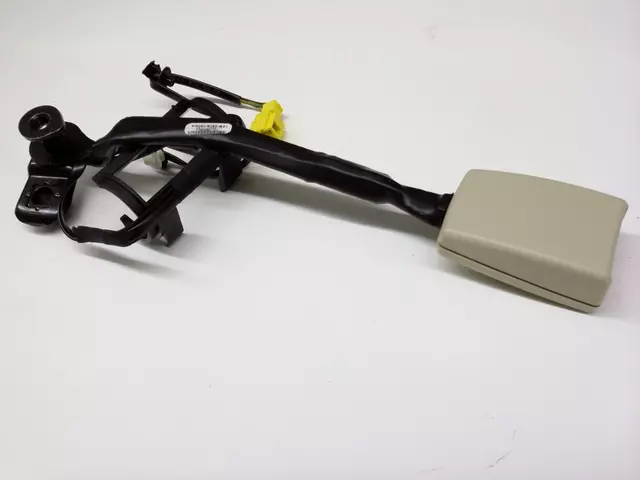 1Y1858471CFSN - Electrical: Buckle for Volkswagen: Beetle, Golf, R32 Image