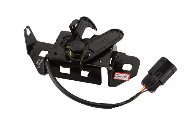 84177479 - : 2018 GMC Terrain - Hood Primary and Secondary Latch for GM Image